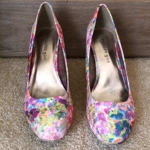 Madden girl floral print high heels size 8
